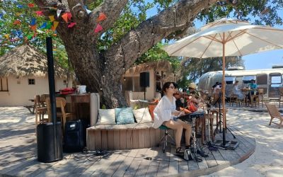 She Sails Cafe & Beach